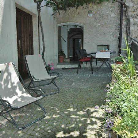 Casa Calvola holiday home Tenno Habitación foto